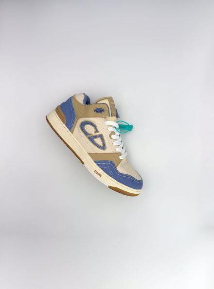 sd158of164 Sneakers Don