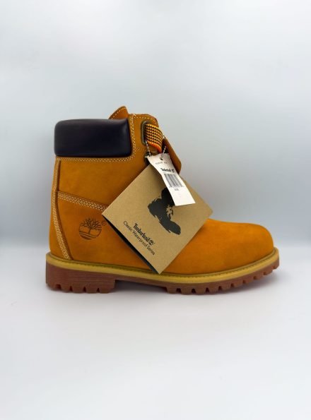 sd85of164 Sneakers Don