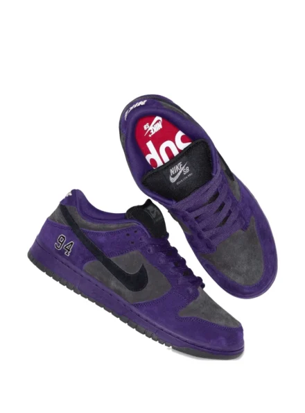 Nike SB Dunk Low "Supreme – Ink"