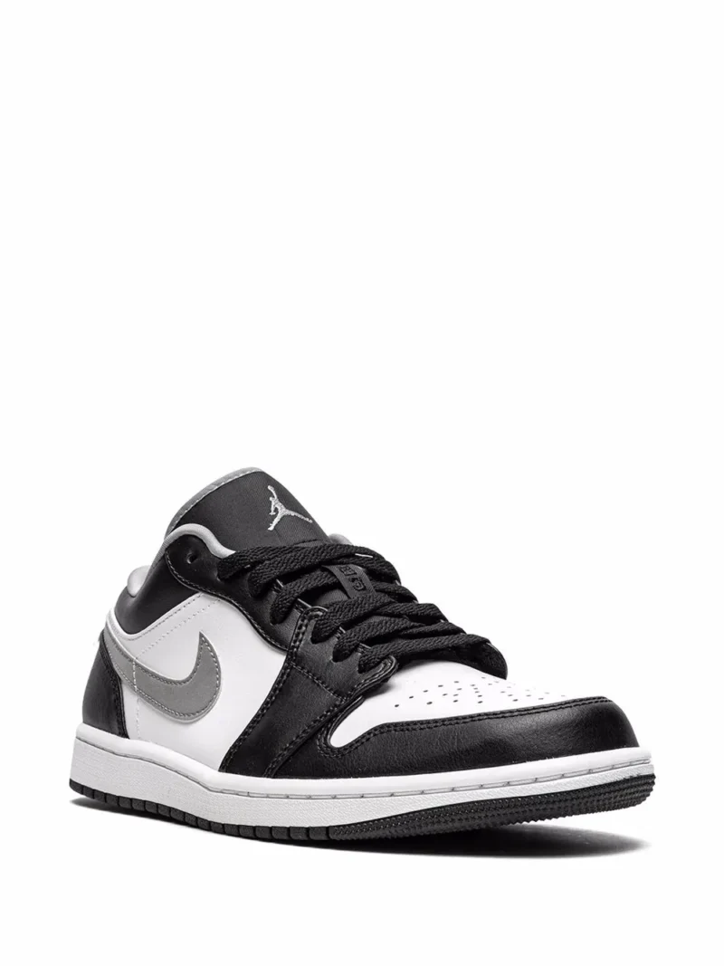 Air Jordan 1 Low "Black/Particle Grey"