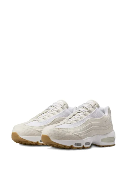 Nike Air Max 95 OG “Levi’s – Light Orewood Brown”